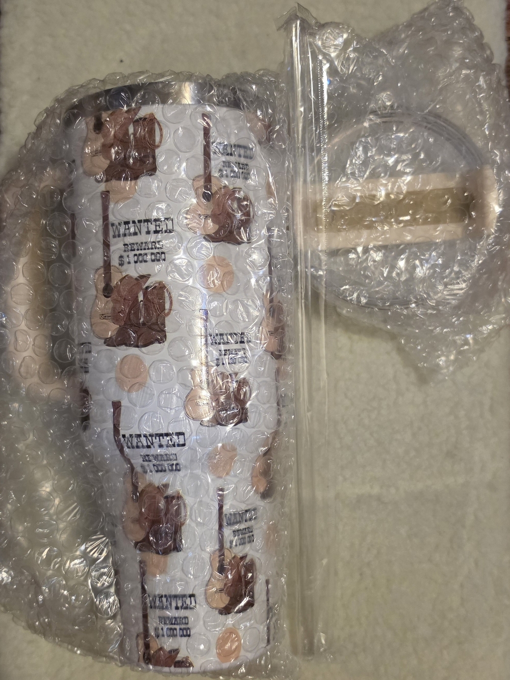 White Stainless Tumbler with Guitar Print and Clear Lid